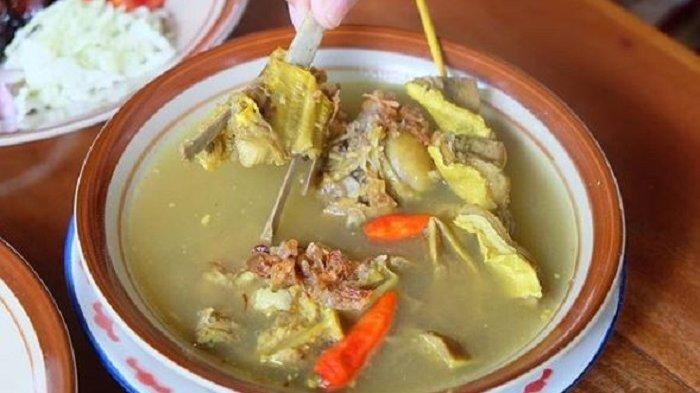 Tengkleng Mbak Diah yang Legendaris di Solo Baru