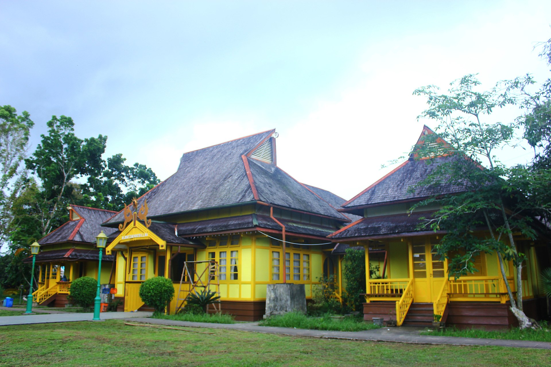 istana alwatzikoebillah sambas