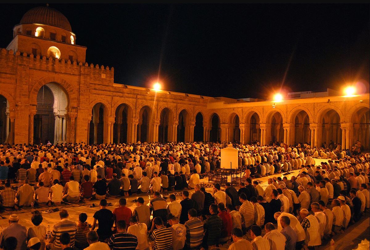 5 Tradisi yang Hanya Ada Saat Ramadan tradisi yang hanya ada saat ramadhan