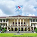 ugm salah satu kampus tertua di indonesia