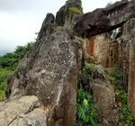 Attachment for Bukit Patapaan: Batu Raksasa Megah yang Menyerupai Film Kungfu di Cikajang!