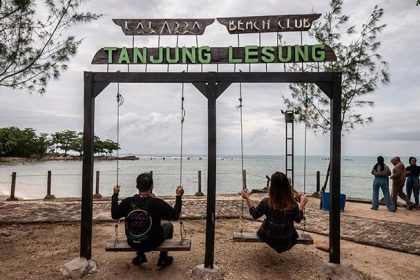 Attachment for Liburan Akhir Tahun di Tanjung Lesung