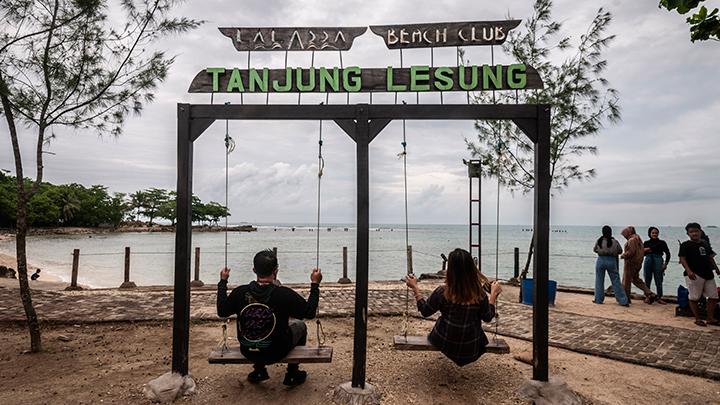 Attachment for Liburan Akhir Tahun di Tanjung Lesung