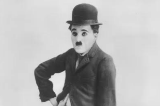 Attachment for Film Chaplin: Perjalanan Sang Legenda dari Anak Kecil hingga Jadi Ikon Komedi Dunia