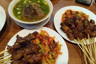 Attachment for Kuliner Menggugah Selera di Stasiun Rancaekek Bandung: 10 Tempat Makan yang Bikin Ketagihan