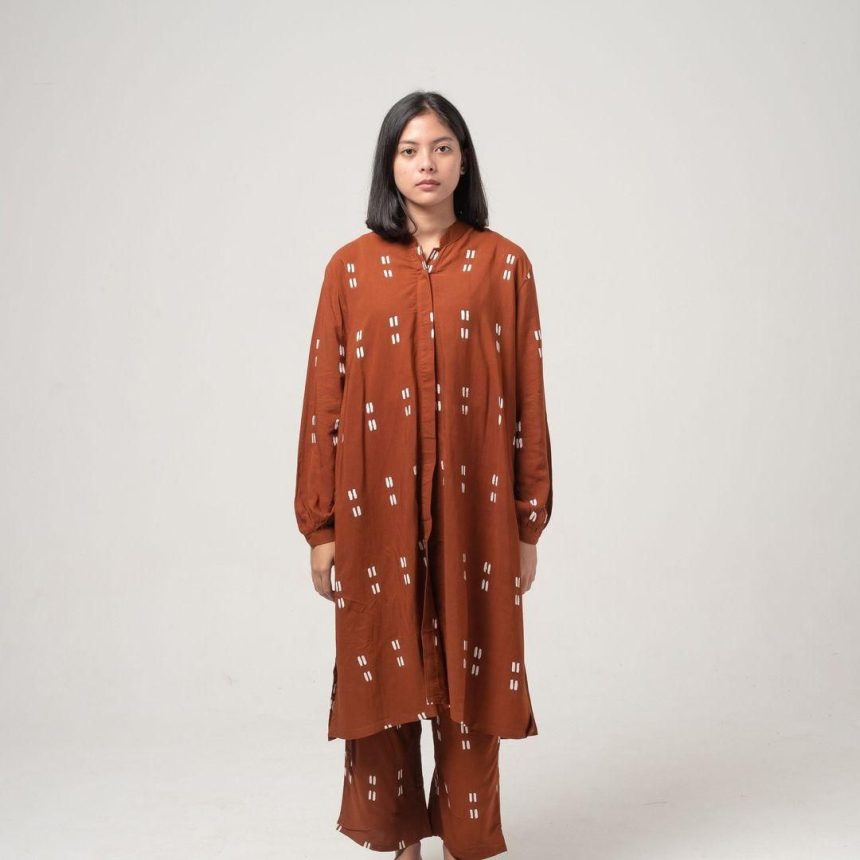 Attachment for Model baju batik tunik kantoran yang trendy