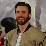 Chris Evans Captain America di Trailer Avengers: Doomsday