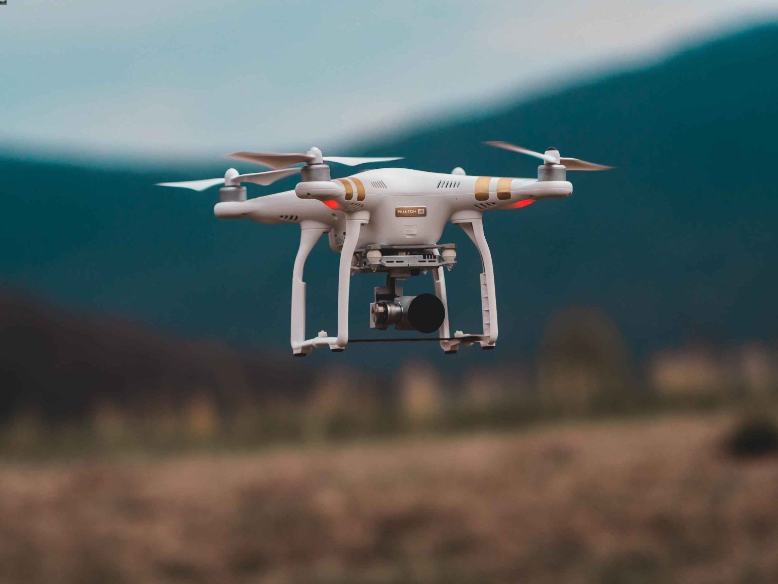 Attachment for Drone kamera berkualitas tinggi untuk pengambilan video perjalanan cinematic