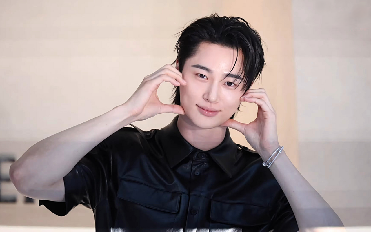 20250903 Byeon Wooseok in HAUSNOWHERE