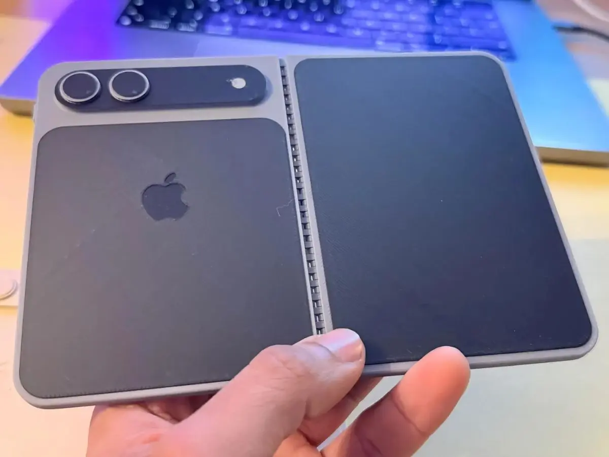 Iphone foldd